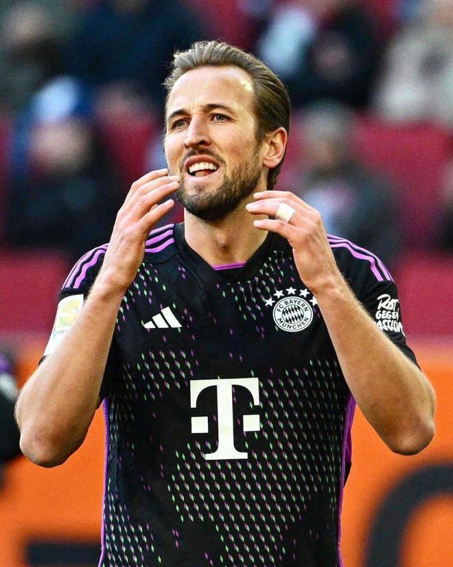 梅西和C罗 梅西和C罗